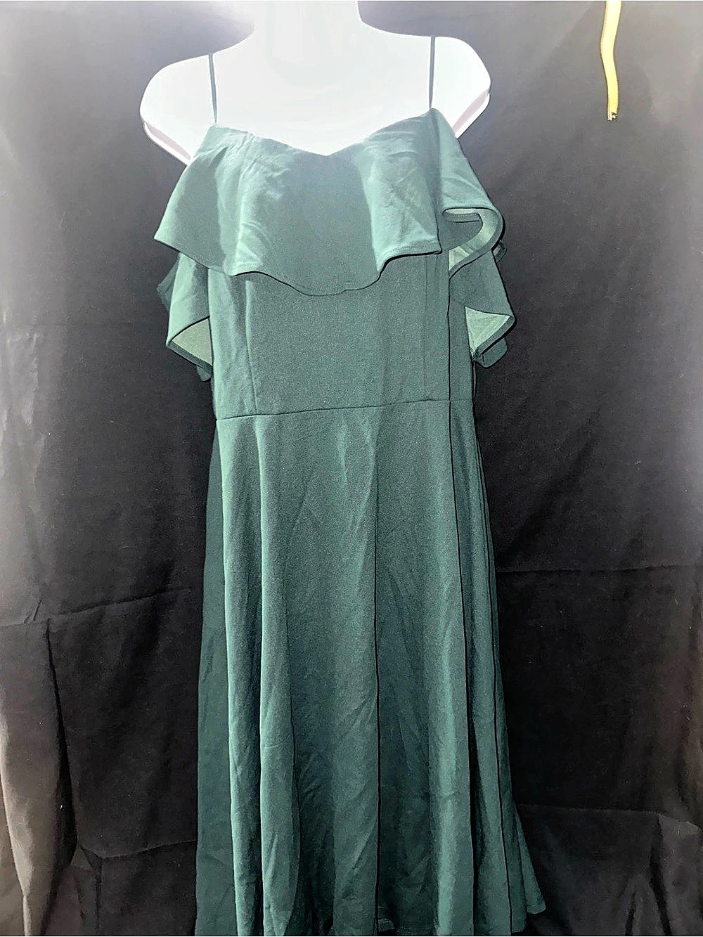 Bohimadress Green Ruffle Maxi Dress NWT